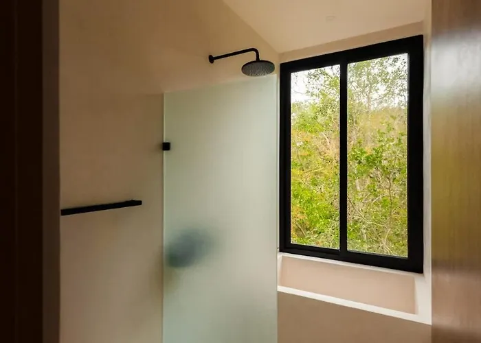 Lumila Rooftop Sunset & Jungle Views Villa *