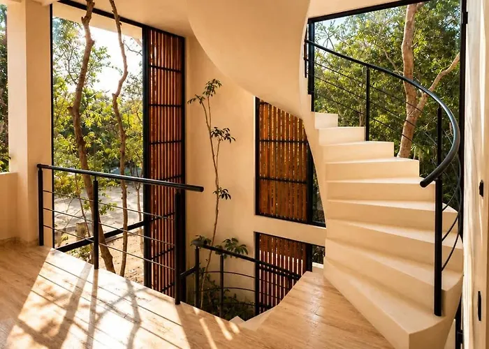 Villa Lumila Rooftop Sunset & Jungle Views