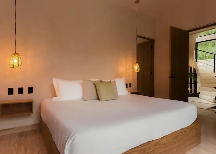 Villa Lumila Rooftop Sunset & Jungle Views *