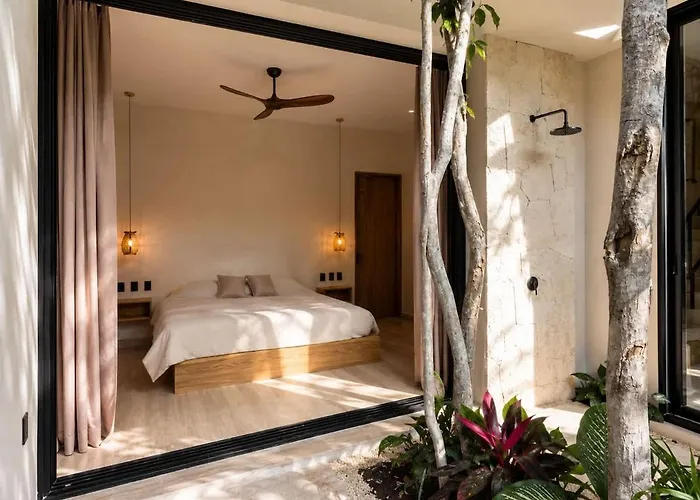 Lumila Rooftop Sunset & Jungle Views Villa