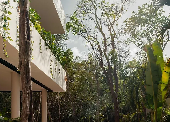 Villa Lumila Rooftop Sunset & Jungle Views
