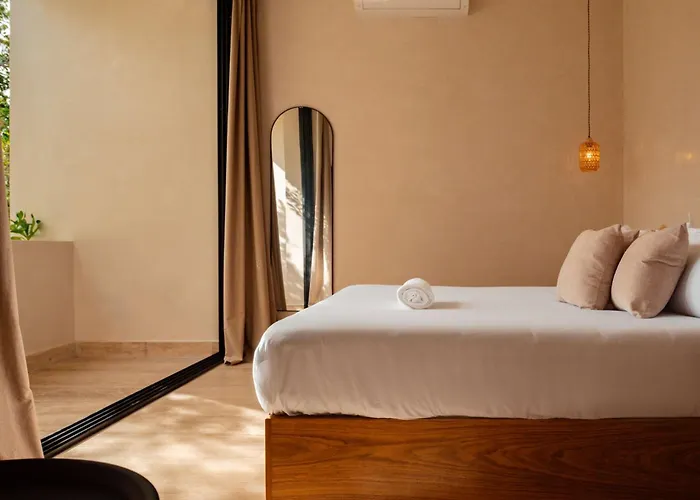 Villa Lumila Rooftop Sunset & Jungle Views *